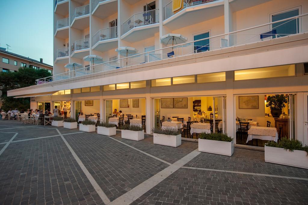 Albergo Alla Spiaggia กราโด ภายนอก รูปภาพ
